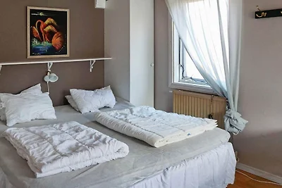 3 persone case ad TROSA-By Traum
