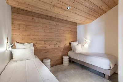 Appartamento a Courchevel con spa e piscina
