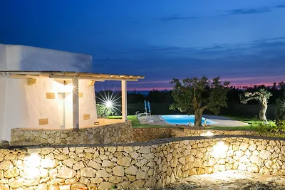 Detached Trullo Estate in Torre Suda