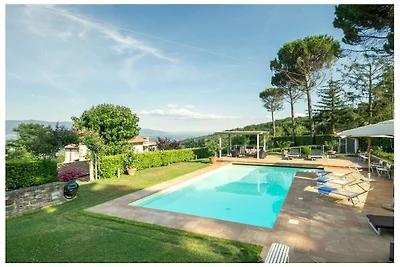 Villa Collesole 12 Komfortable Ferienresidenz