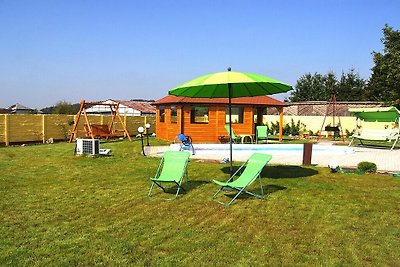 Ferienhaus mit Pool und Sauna, Sieciemin