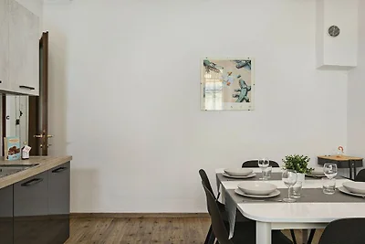 Central & Cozy apartment
