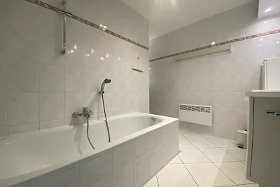 Appartement in Estartit met zee strand