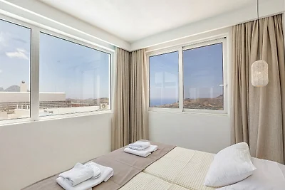 Villa - eingezäunt Petres 3