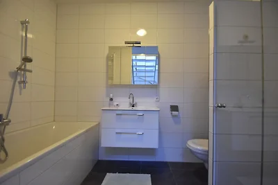 Casa familiare a Limmen, vicino alla spiaggia