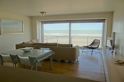 Appartamento a Nieuwpoort con vista mare