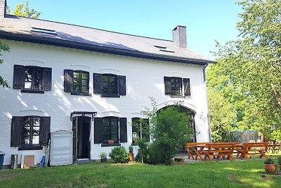 Geräumiges Ferienhaus in Malmedy mit Sauna