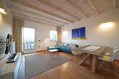 Vakantieappartement in Salò met zwembad