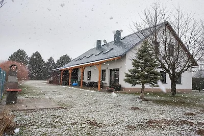 Villa in Nemojov bei Riesengebirge
