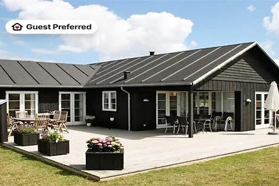 10 persoons vakantie huis in Nysted-By Traum