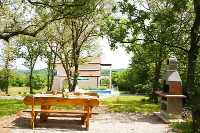 Villa di lusso a Kunj con terrazza