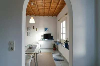 Haus in Ornos mit Meerblick