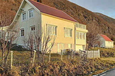 6 Personen Ferienhaus in Finnsnes-By Traum