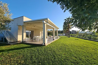 Casa vacanze a Leonforte con giardino