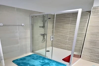 Wohnung, 150 m vom Strand Vias entfernt