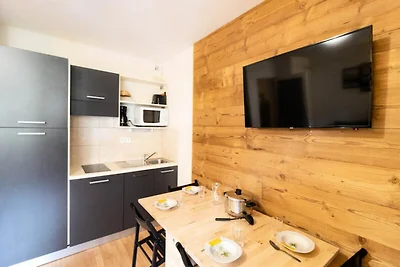 Appartement in Les Orres met verwarmd zwembad