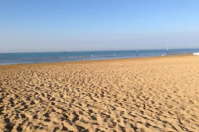 Schöne Wohnung in Caorle mit Balkon