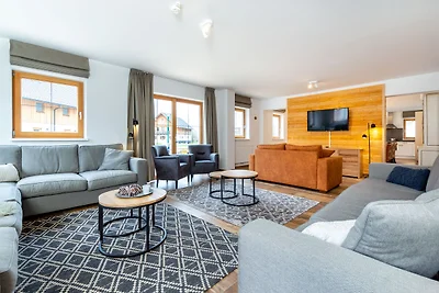 Luxuriöses Chalet in Obertraun mit Pool