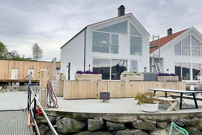 6 Personen Ferienhaus in Huglo