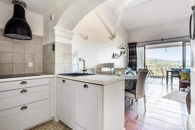 Bastides St Tropez mit vier Zimmern