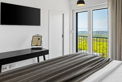 Villa Judita - Five Bedroom House