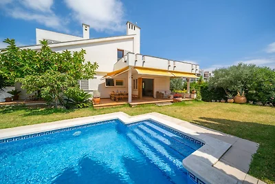 Geräumige Villa an der Costa Brava