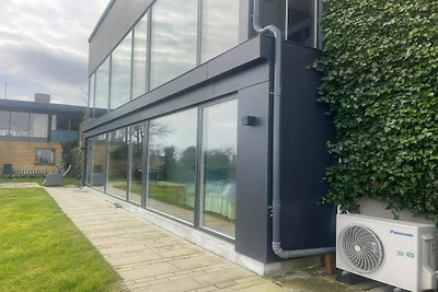 5 Sterne Ferienhaus in Henne