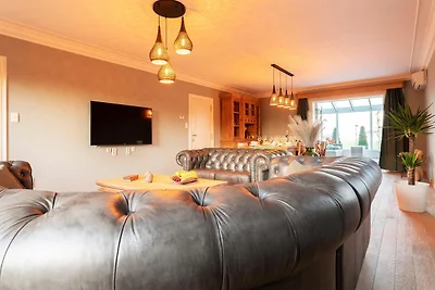 Ländliches Ferienhaus mit Whirlwanne in...
