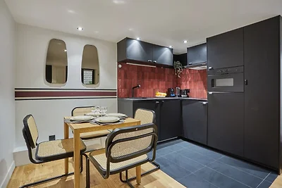 Charmant appartement Faubourg St Honore...