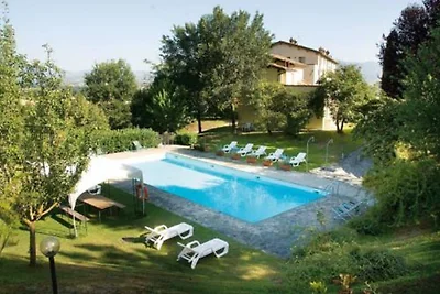 Rustikales Ferienhaus mit Schwimmbad