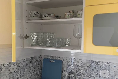 Secluded Authentic Apartment with Terrace - S...