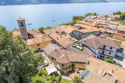 Schönes Ferienhaus in der Nähe des Lago...