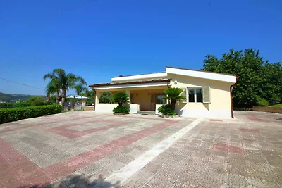Casa vacanze a Floridia con piscina privata