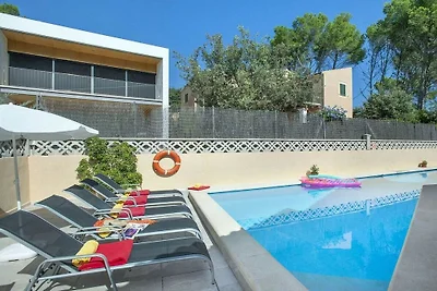 Villa in Pollensa mit Schwimmbecken