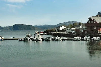 4 Personen Ferienhaus in Sørbøvåg
