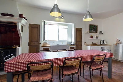 Stylische Villa mit Swimmingpool in Grasse