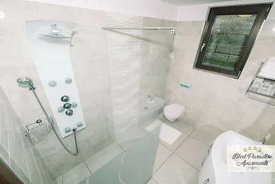 Bled Prestigious and Stylish Apartments - Cla...