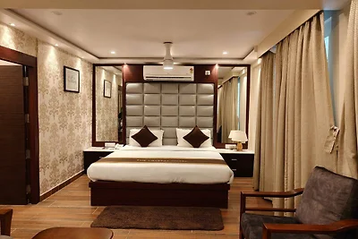 Stadthaus AIIMS Kolkata Tanishq Inn