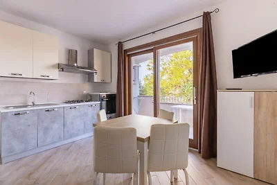 Apartment mit Meerblick in Badesi