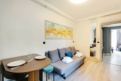 Appartamento moderno con balcone - 2BR/6P -...