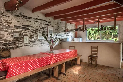 Apartment in Rochefort mit privatem Teich