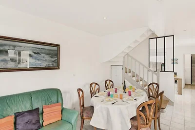 Ferienwohnung in Guilvinec in der Nähe von Gr...