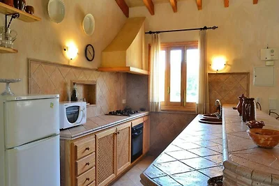 Haus in Llubá mit Pool und Terrasse