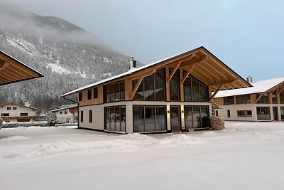 Chalet met eigen saunahuisje en tuin