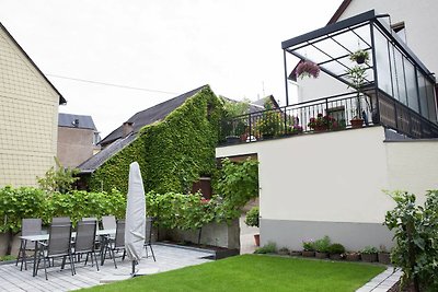 Ruime woning (65m2), midden in klein dorpje...