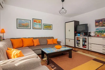 Apartment Oaza - Three Bedroom Apartment with...