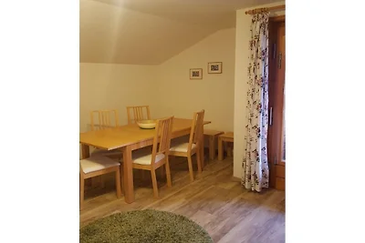Ferienwohnung mit 2 Schlafzimmer