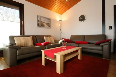 Freistehender Ferienbungalow im Fachwerkstil
