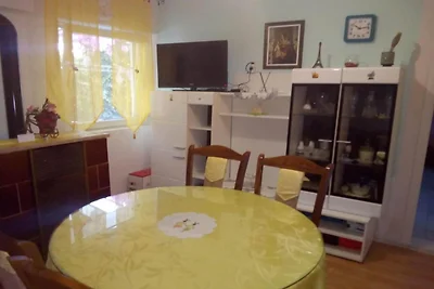One Bedroom Apartment with Balcony 3