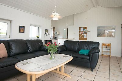 Modernes Ferienhaus in Ebeltoft mit Sauna